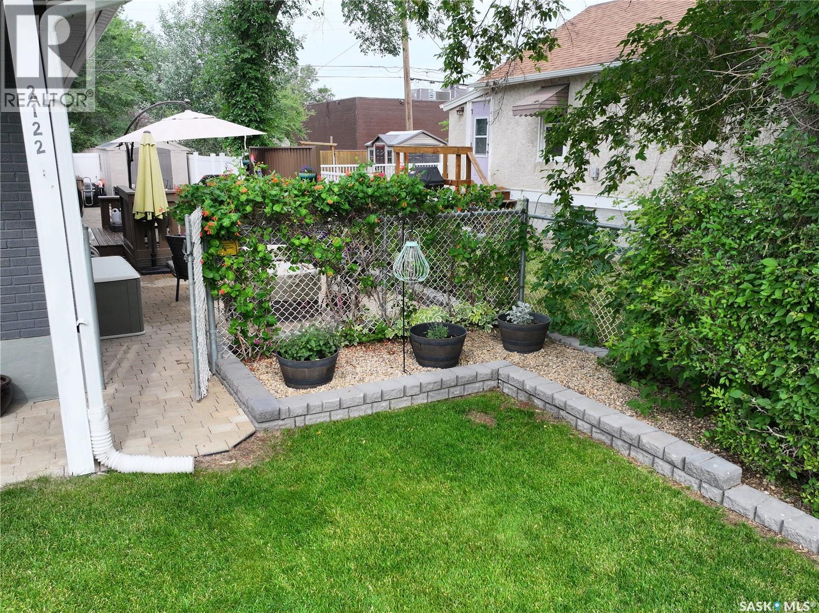 2122 Wascana STREET - 27