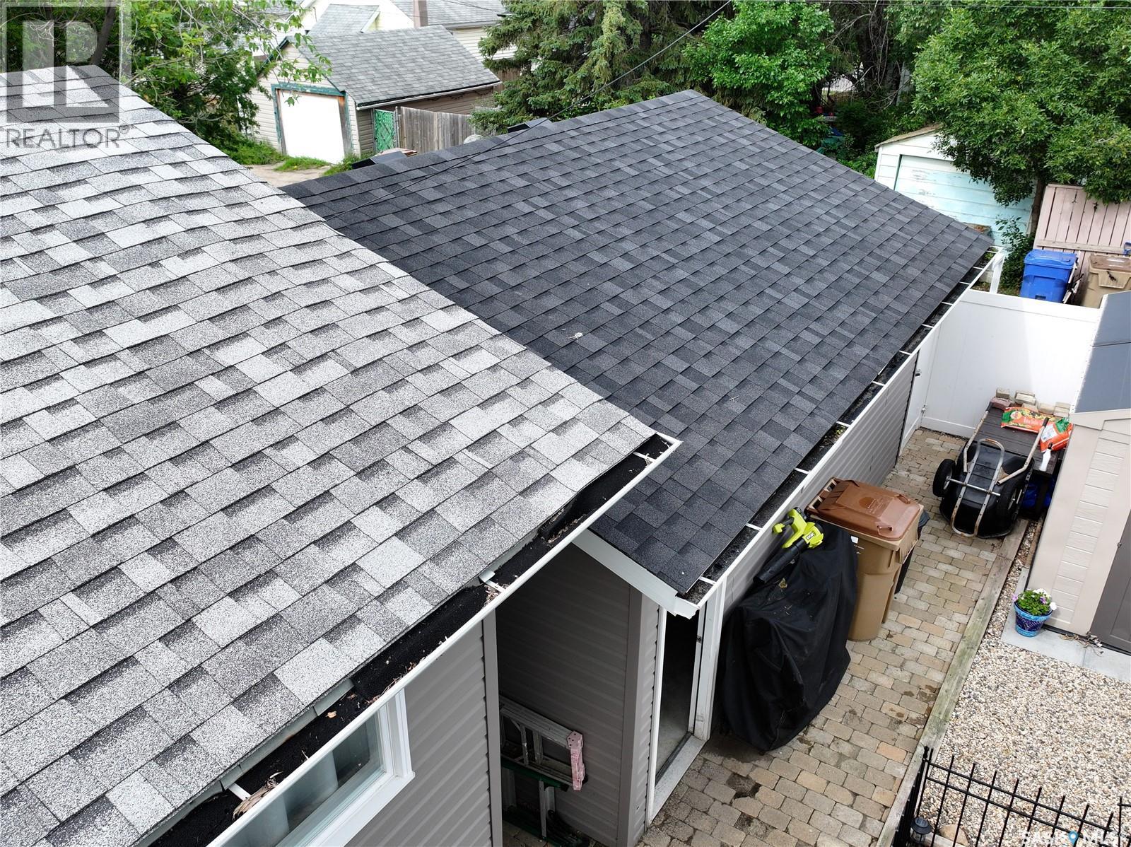 2122 Wascana STREET - 32