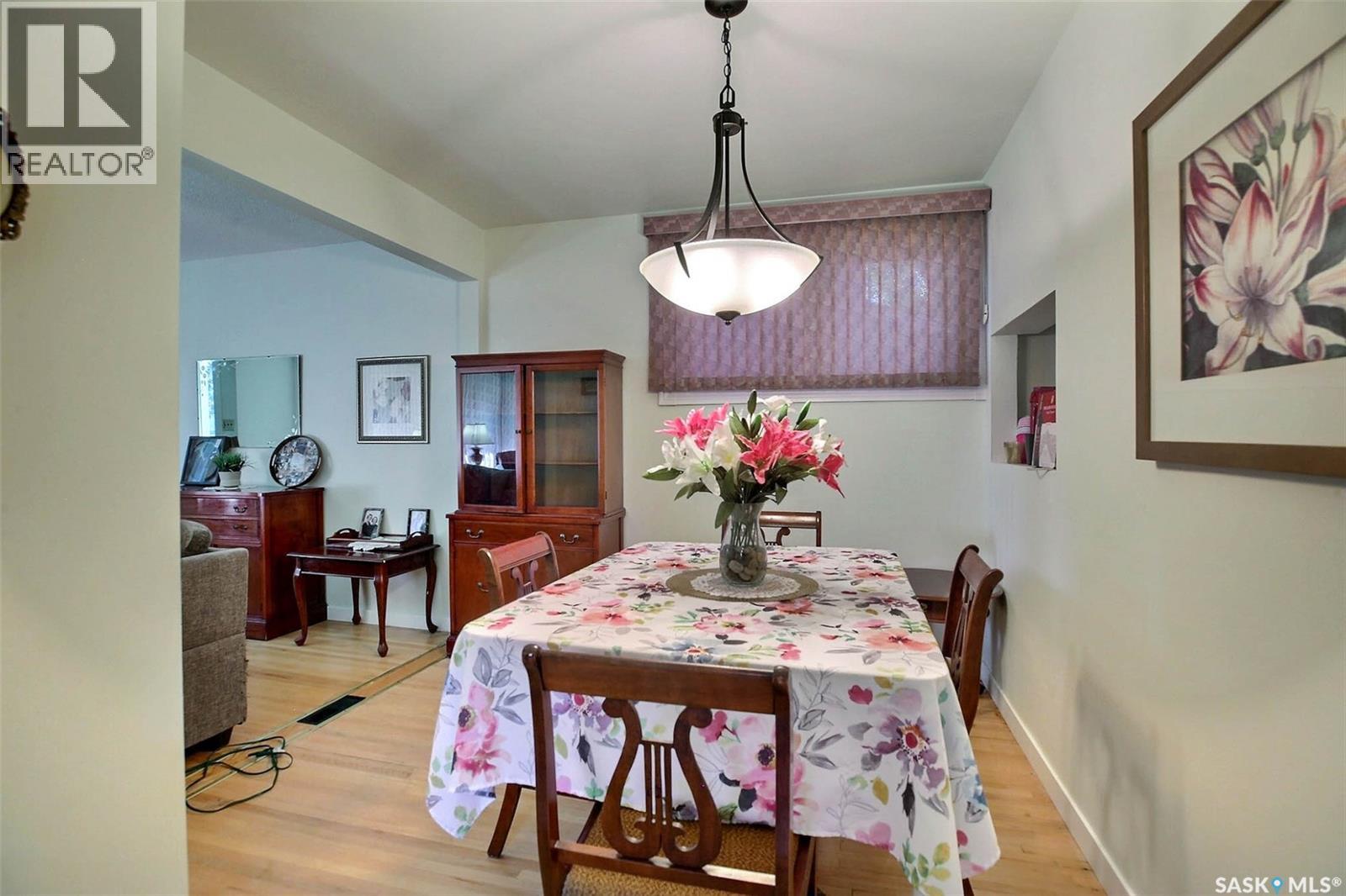 2122 Wascana STREET - 7
