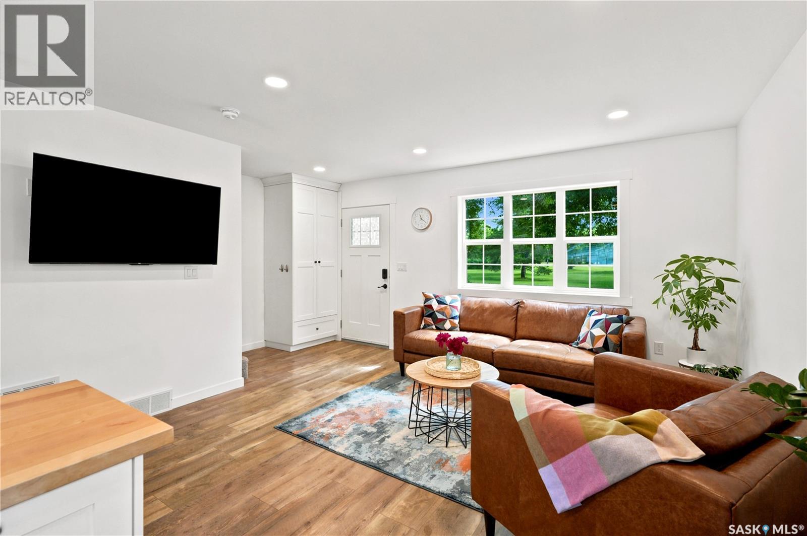 919A F AVENUE N - photo 5