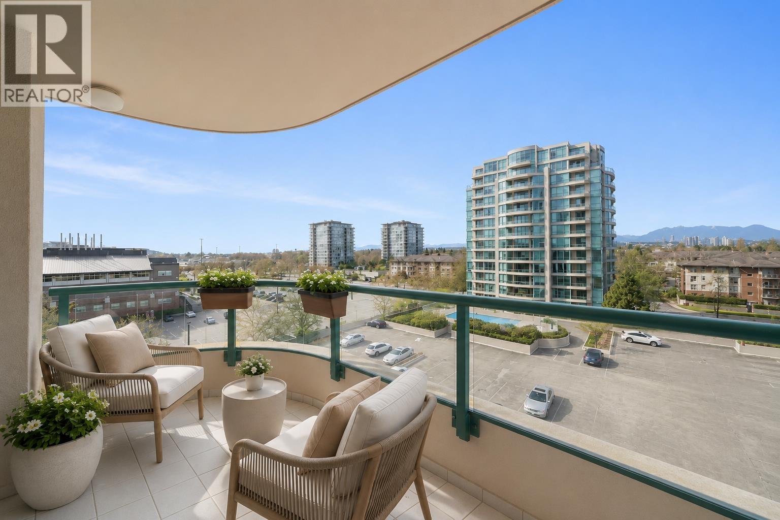 804 8831 LANSDOWNE ROAD, Richmond