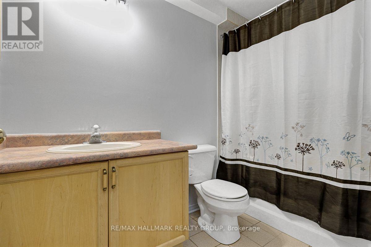 5 Bed, 3 Bath House for Sale in Ottawa – 1209 WHITEROCK STREET, Ottawa – MLS# X13546656 - Image 45