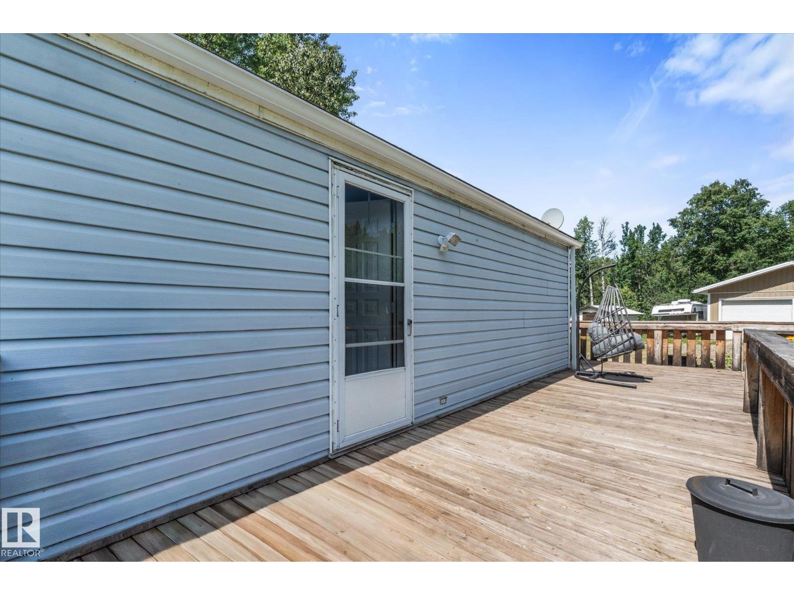 56304 RGE ROAD 13 - 10