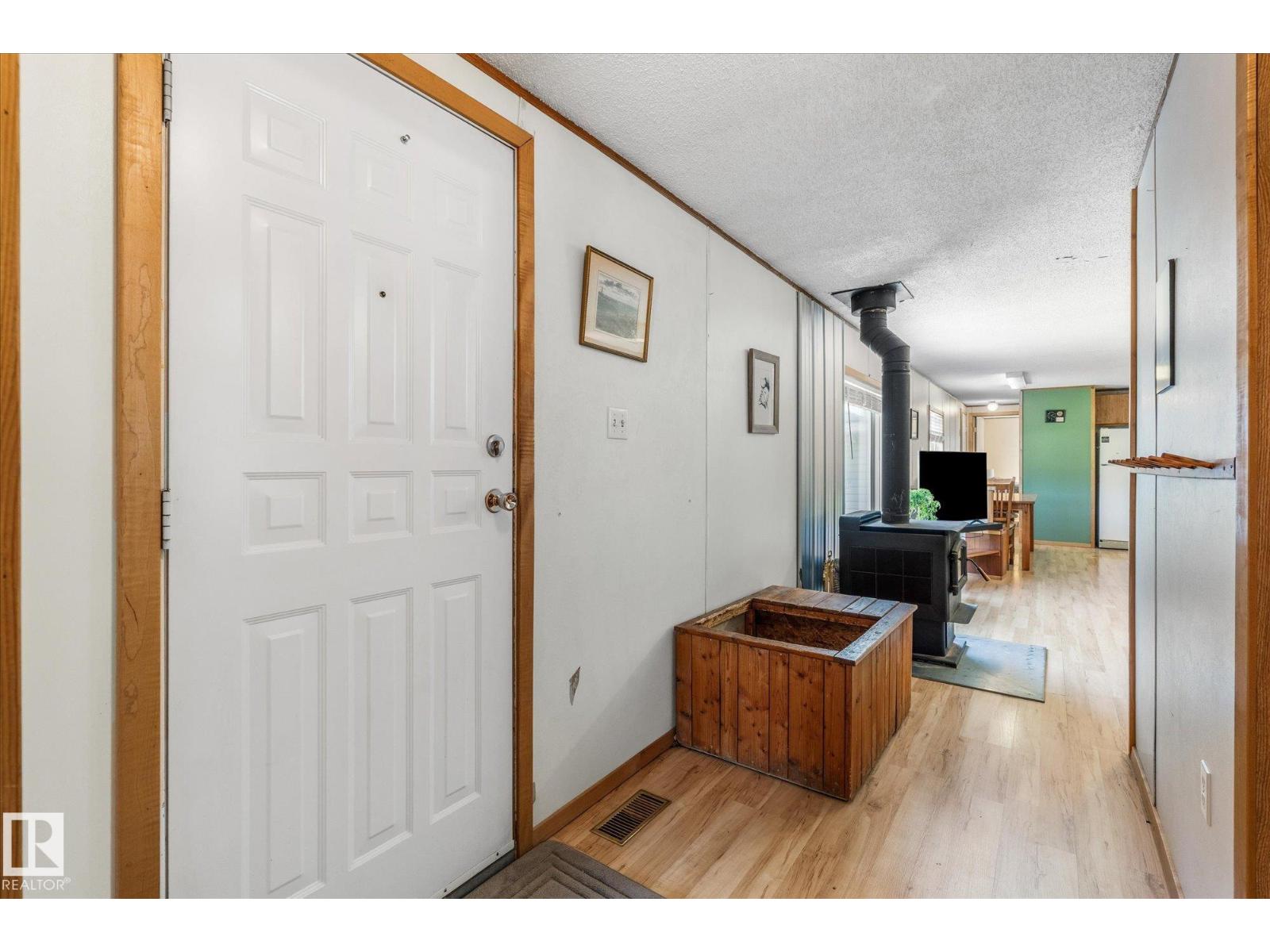 56304 RGE ROAD 13 - 12