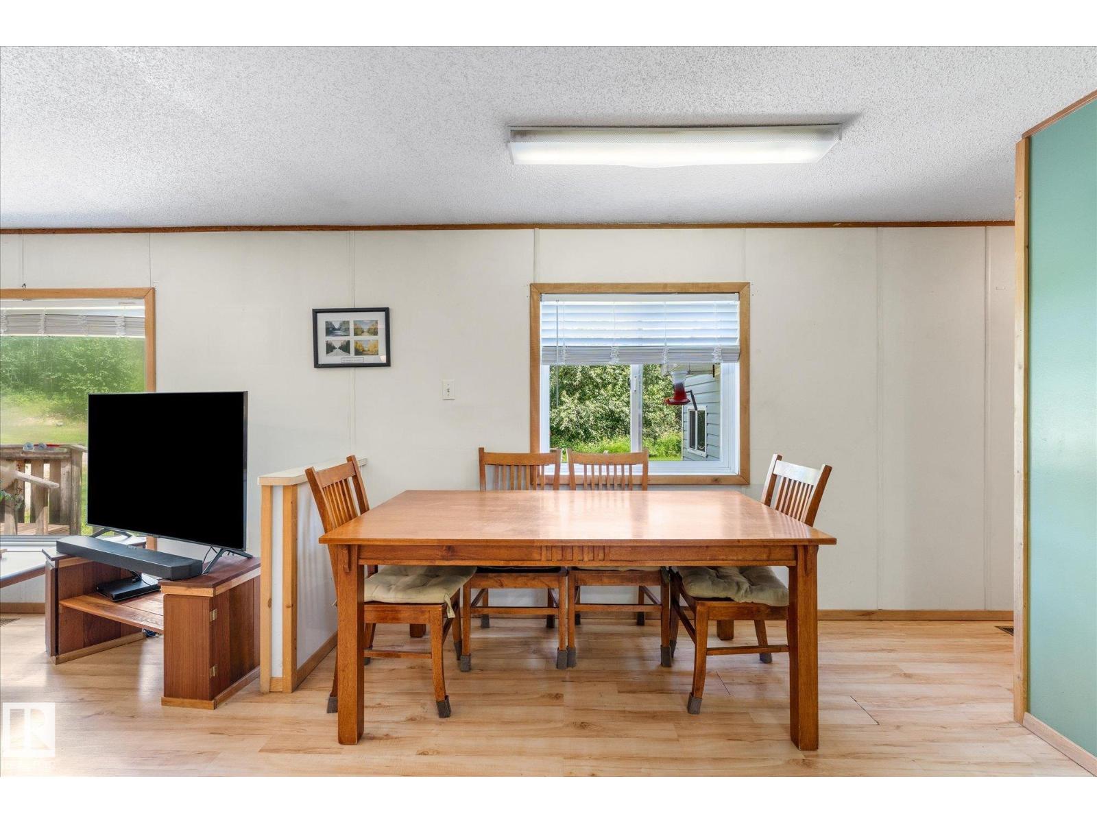 56304 RGE ROAD 13 - 18