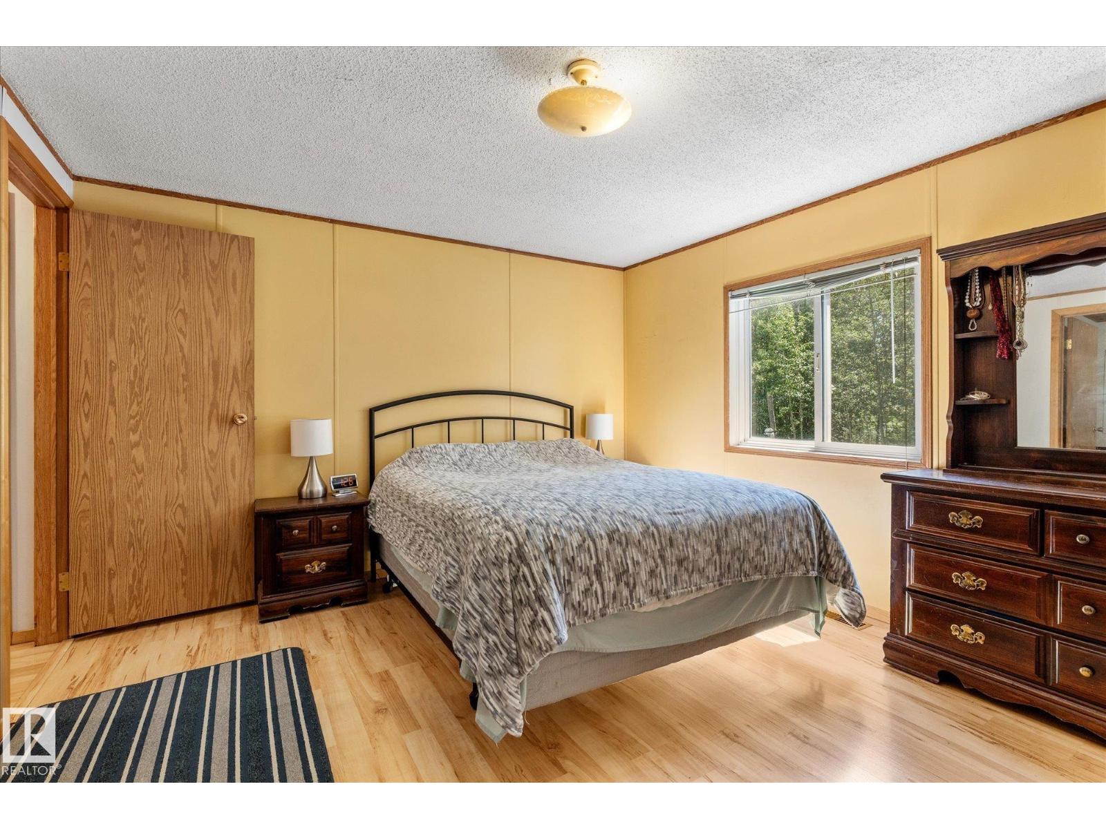 56304 RGE ROAD 13 - 25