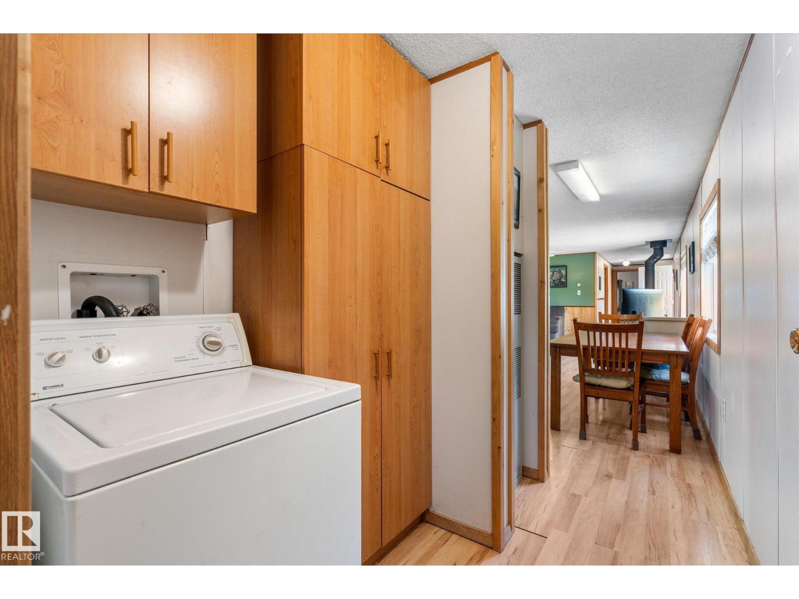 56304 RGE ROAD 13 - 33