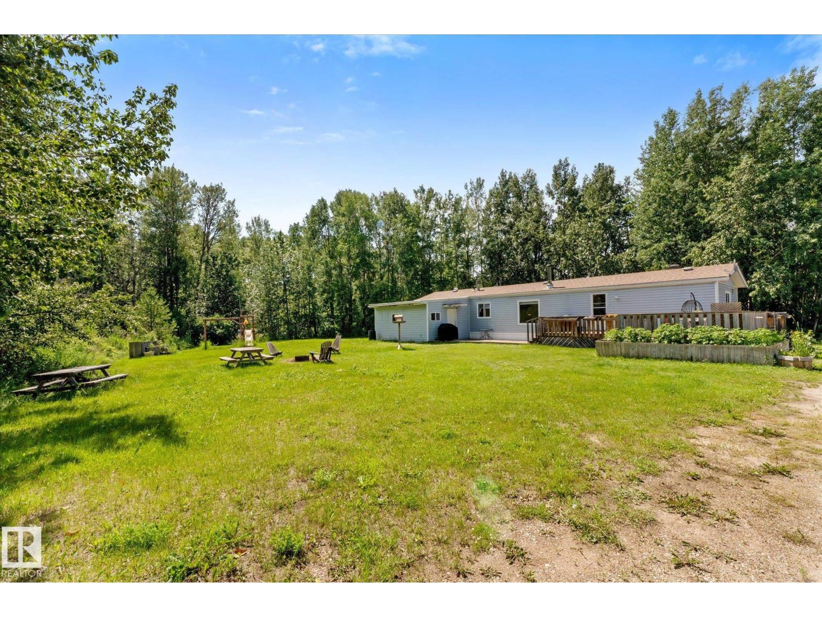 56304 RGE ROAD 13 - 5