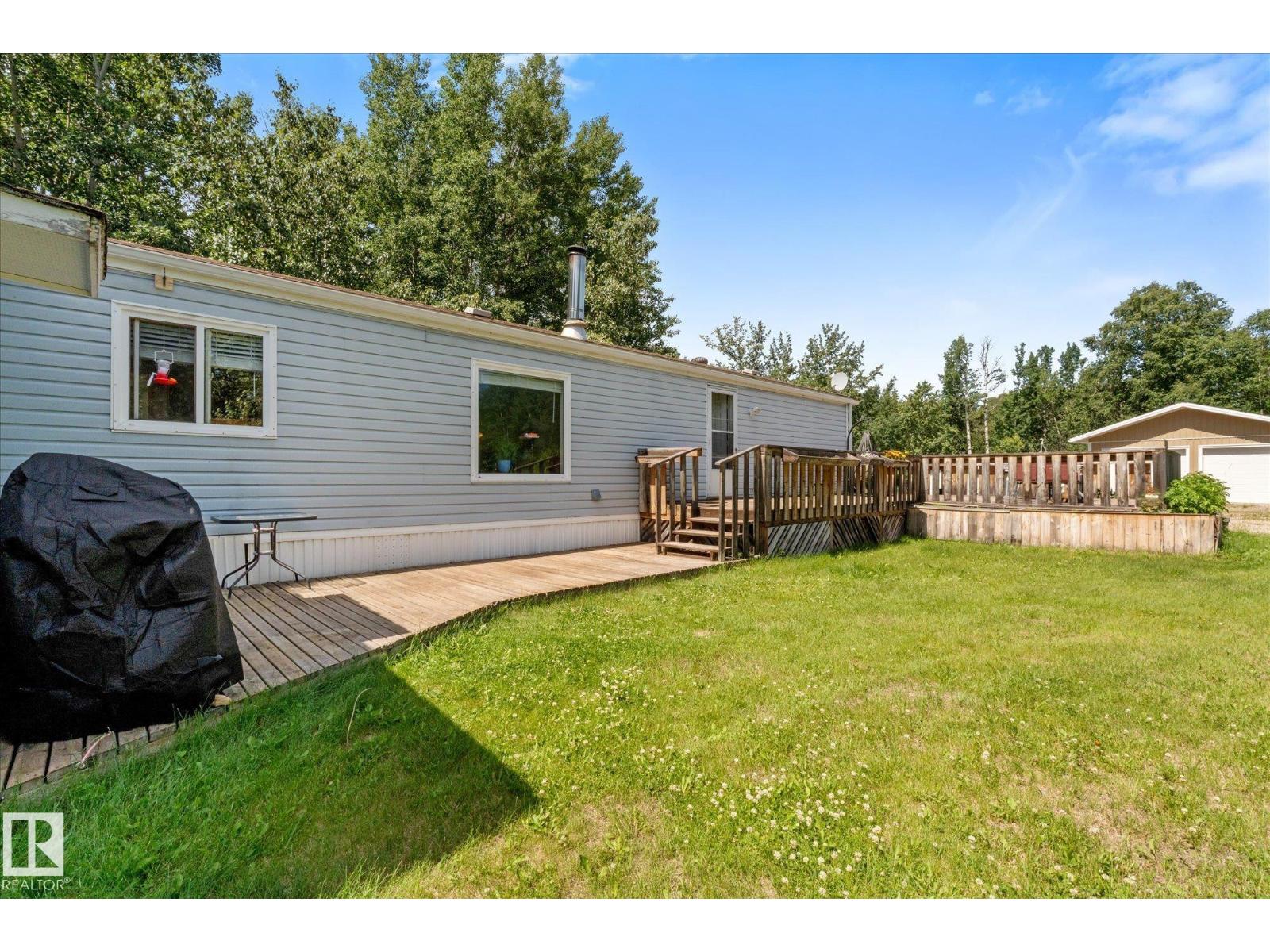 56304 RGE ROAD 13 - 7