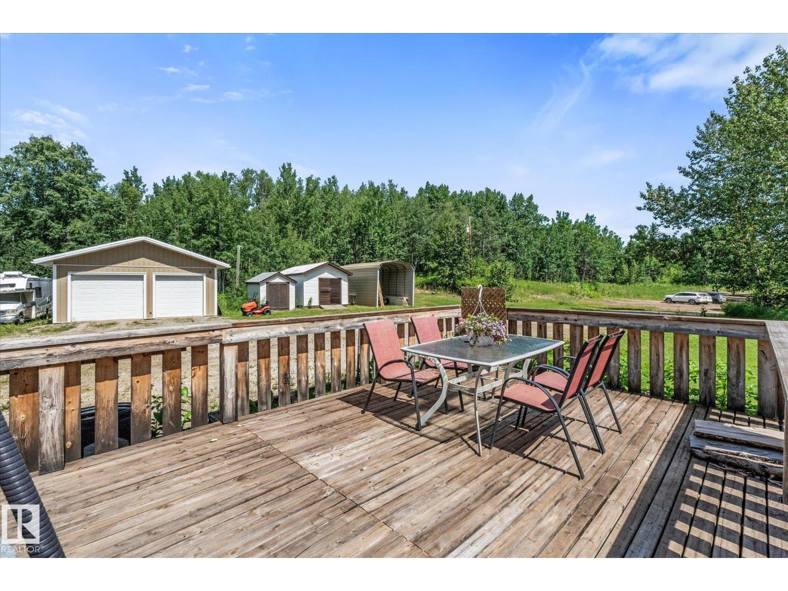 56304 RGE ROAD 13 - 8