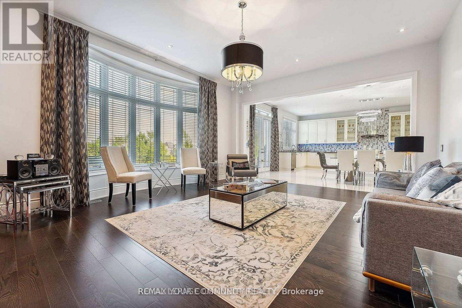 336 FARRELL ROAD - 12