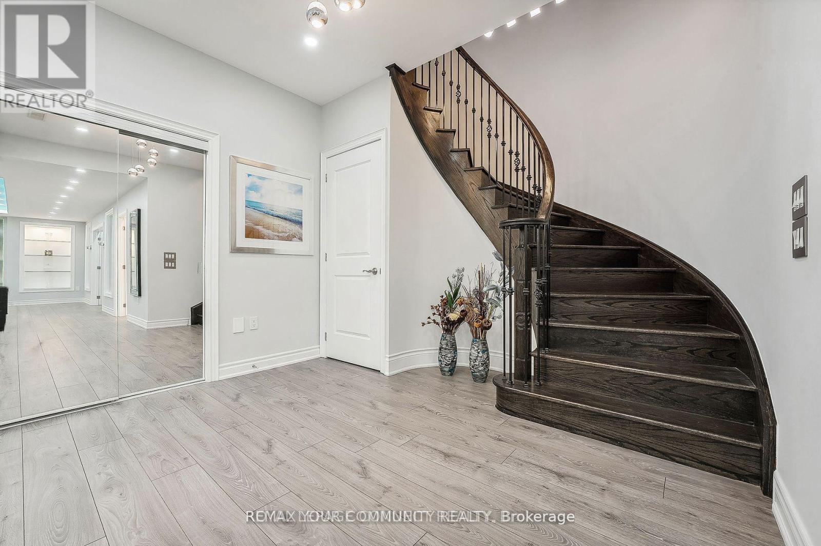 336 FARRELL ROAD - 15