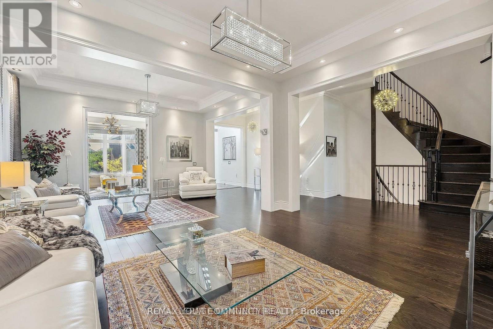 336 FARRELL ROAD - 6