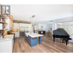 26 Pelosi Way, East Gwillimbury, ON L0G1M0 Photo 15