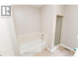 26 Pelosi Way, East Gwillimbury, ON L0G1M0 Photo 25
