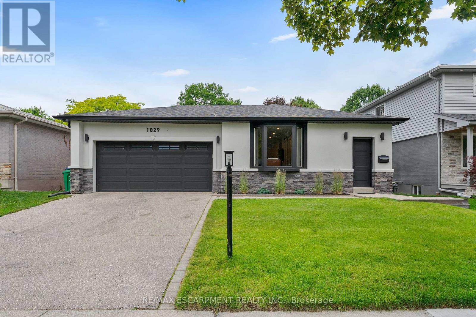 Photo of 1829 Barsuda Drive