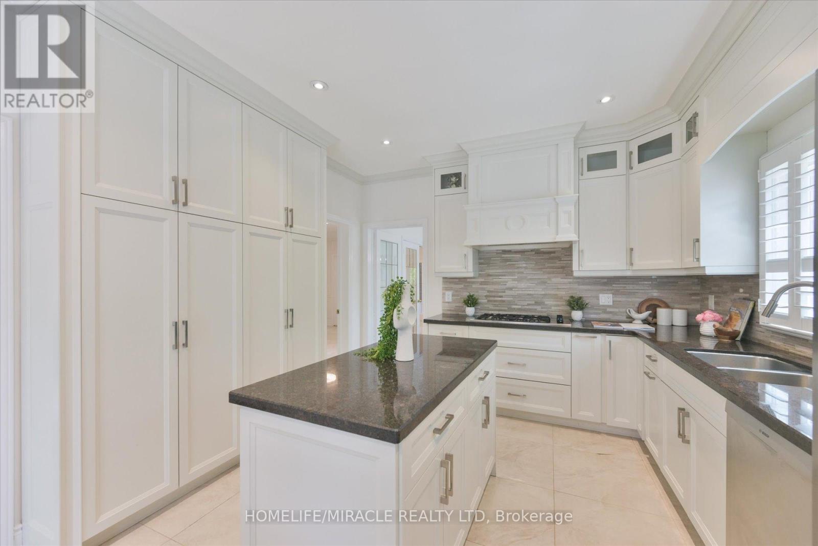 2479 RATHLIN COURT - 12
