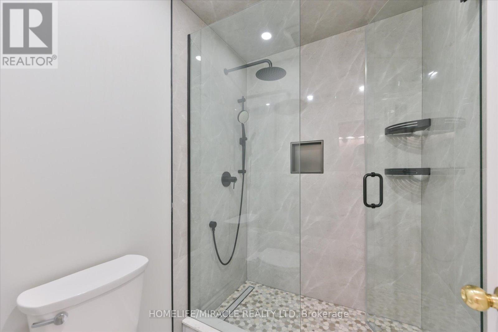 2479 RATHLIN COURT - 33
