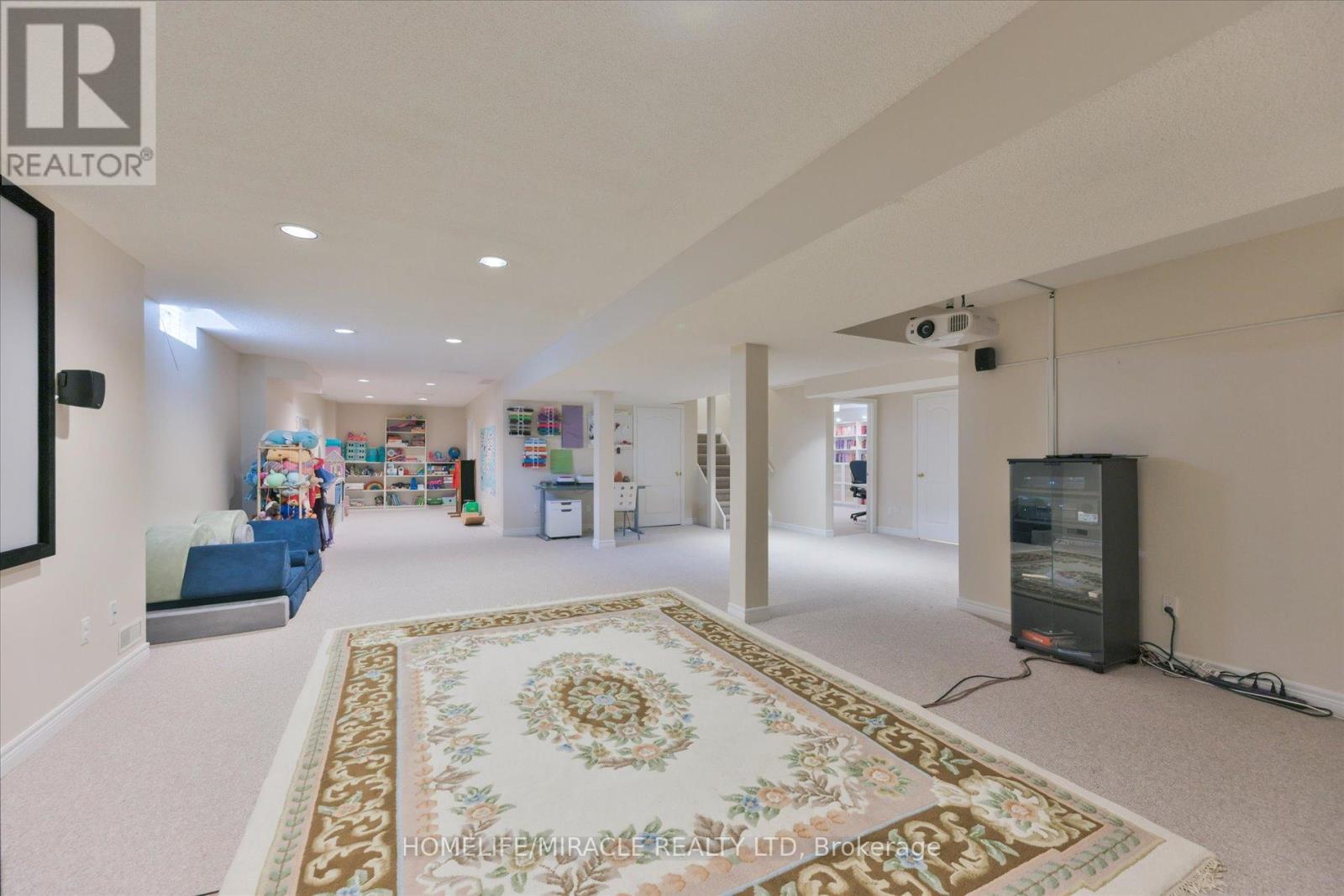 2479 RATHLIN COURT - 40