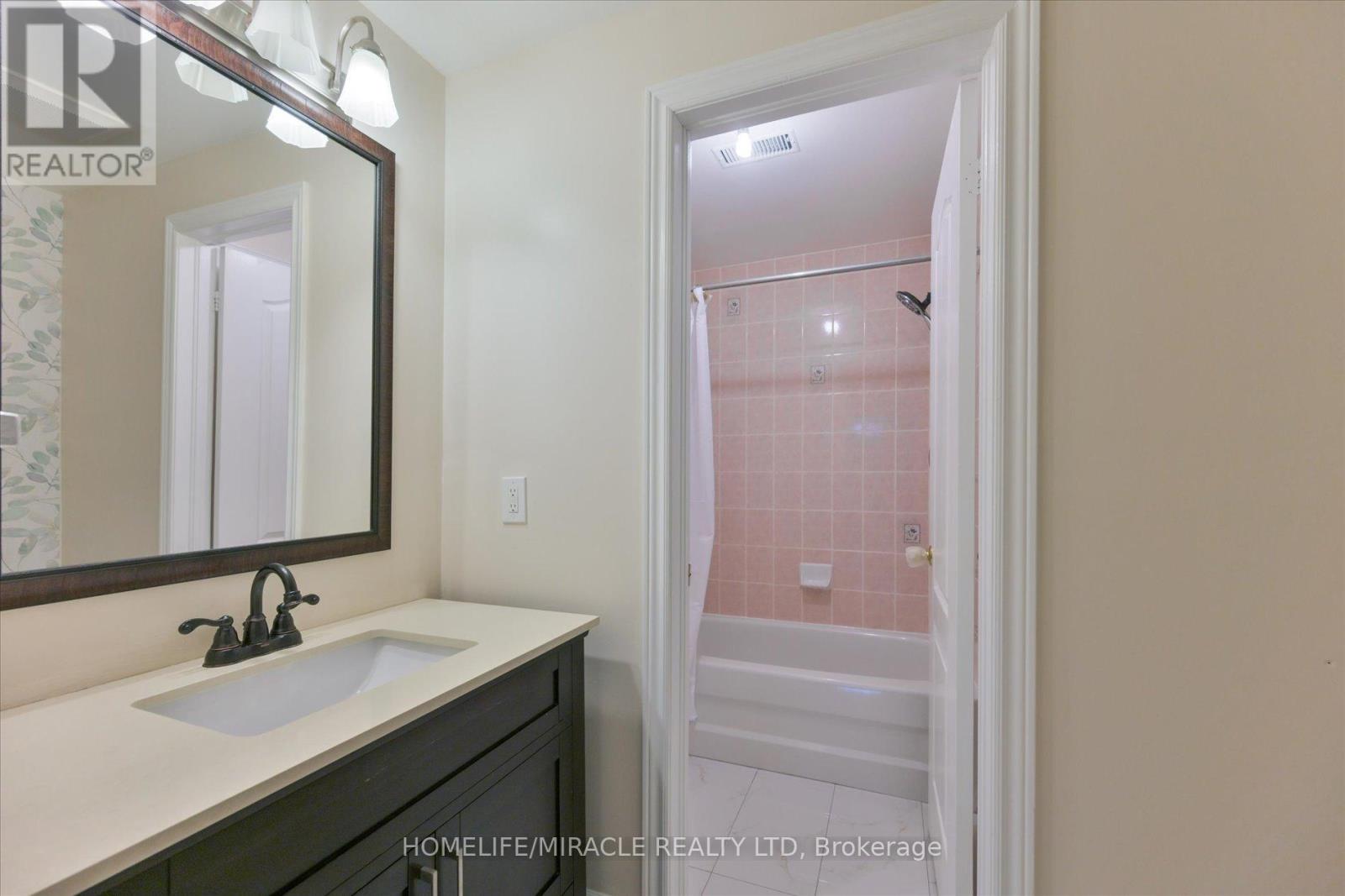 2479 RATHLIN COURT - 44