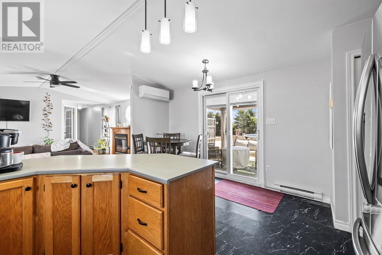 945 Newton Road - 13