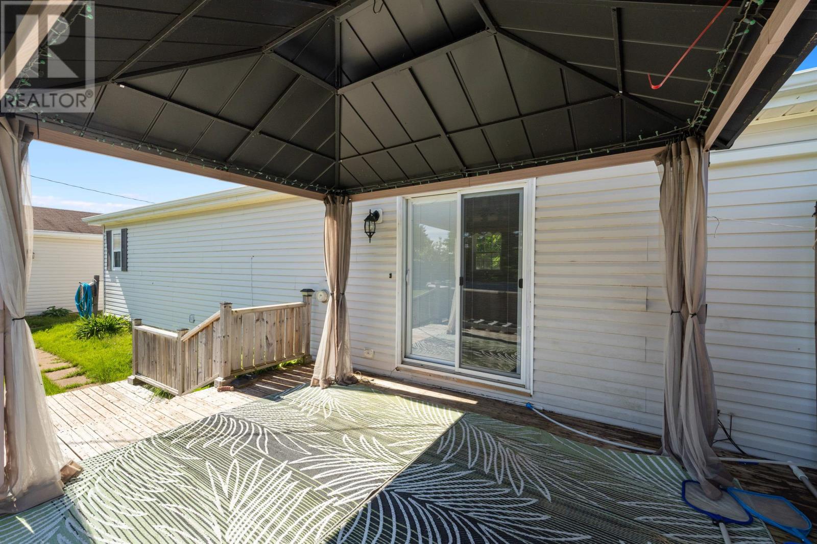 945 Newton Road - 17