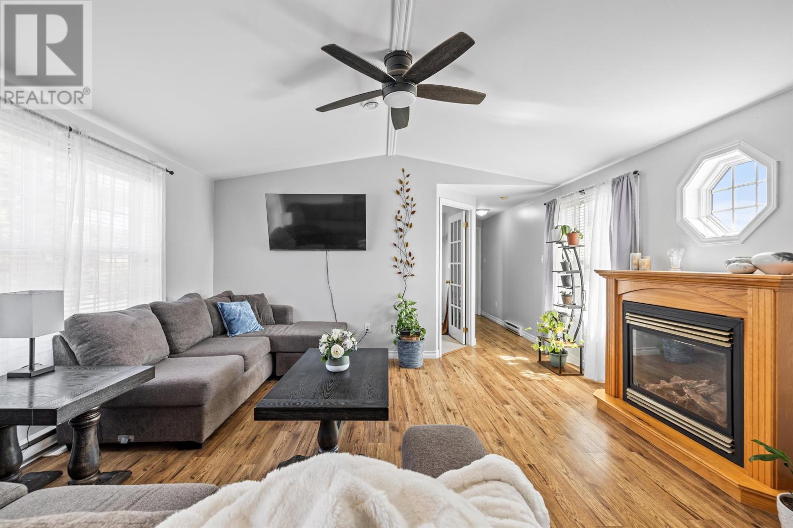 945 Newton Road - 23