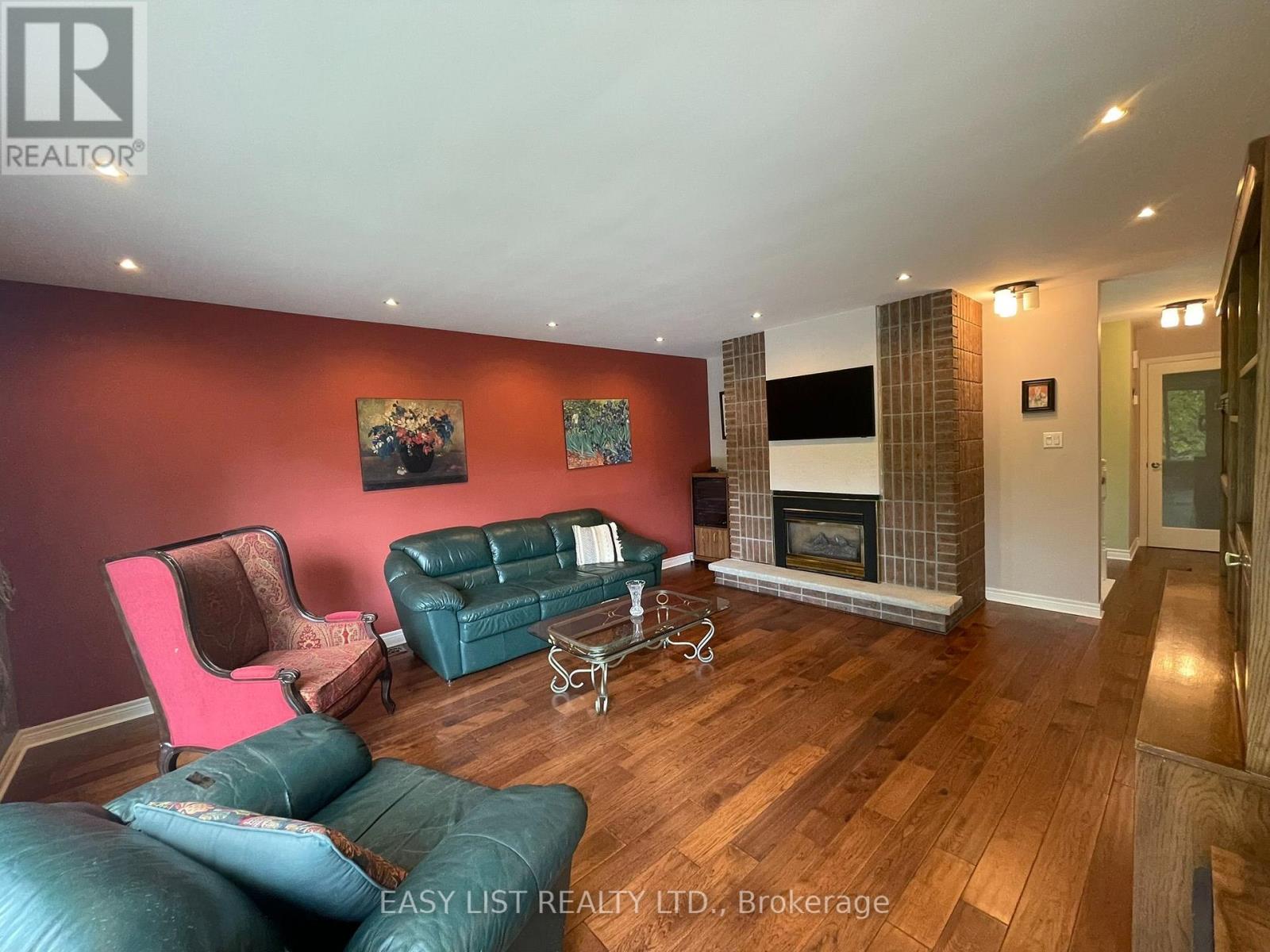 3 BAKER PLACE - 5