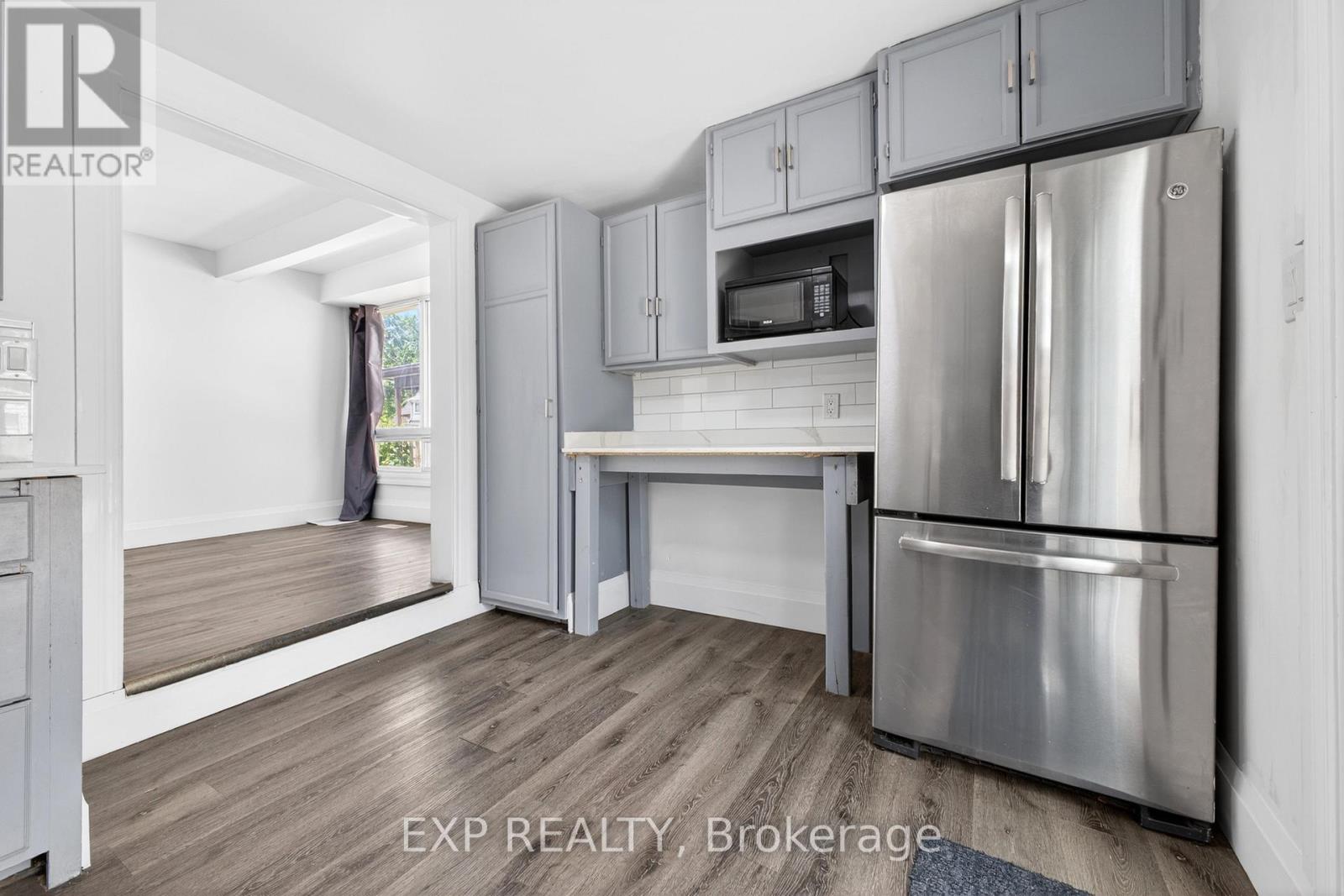 6564 LEVEL AVENUE - 12