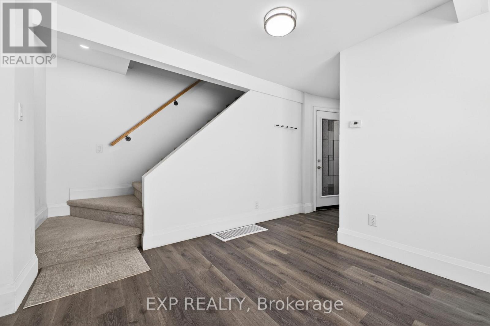 6564 LEVEL AVENUE - 16