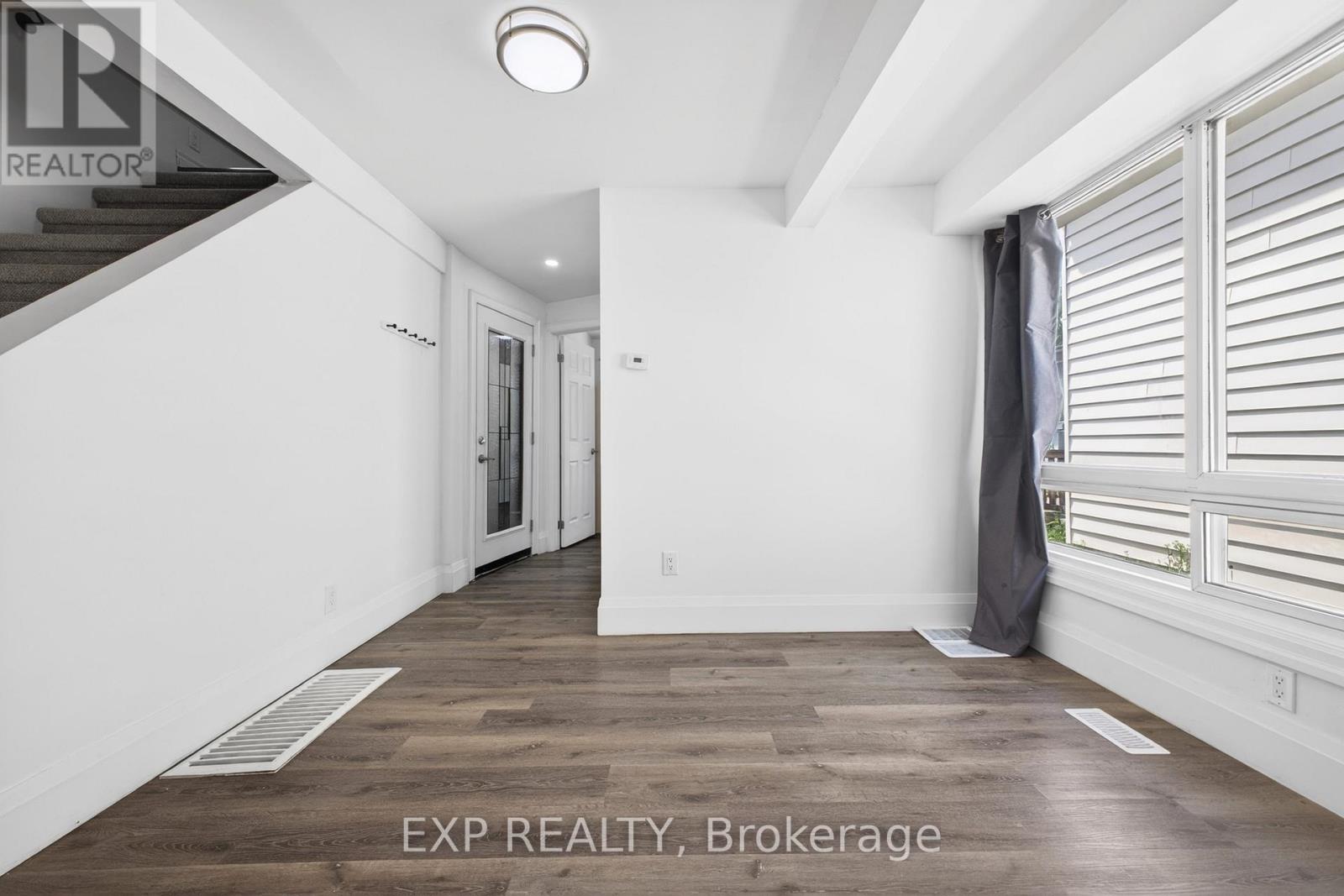 6564 LEVEL AVENUE - 17