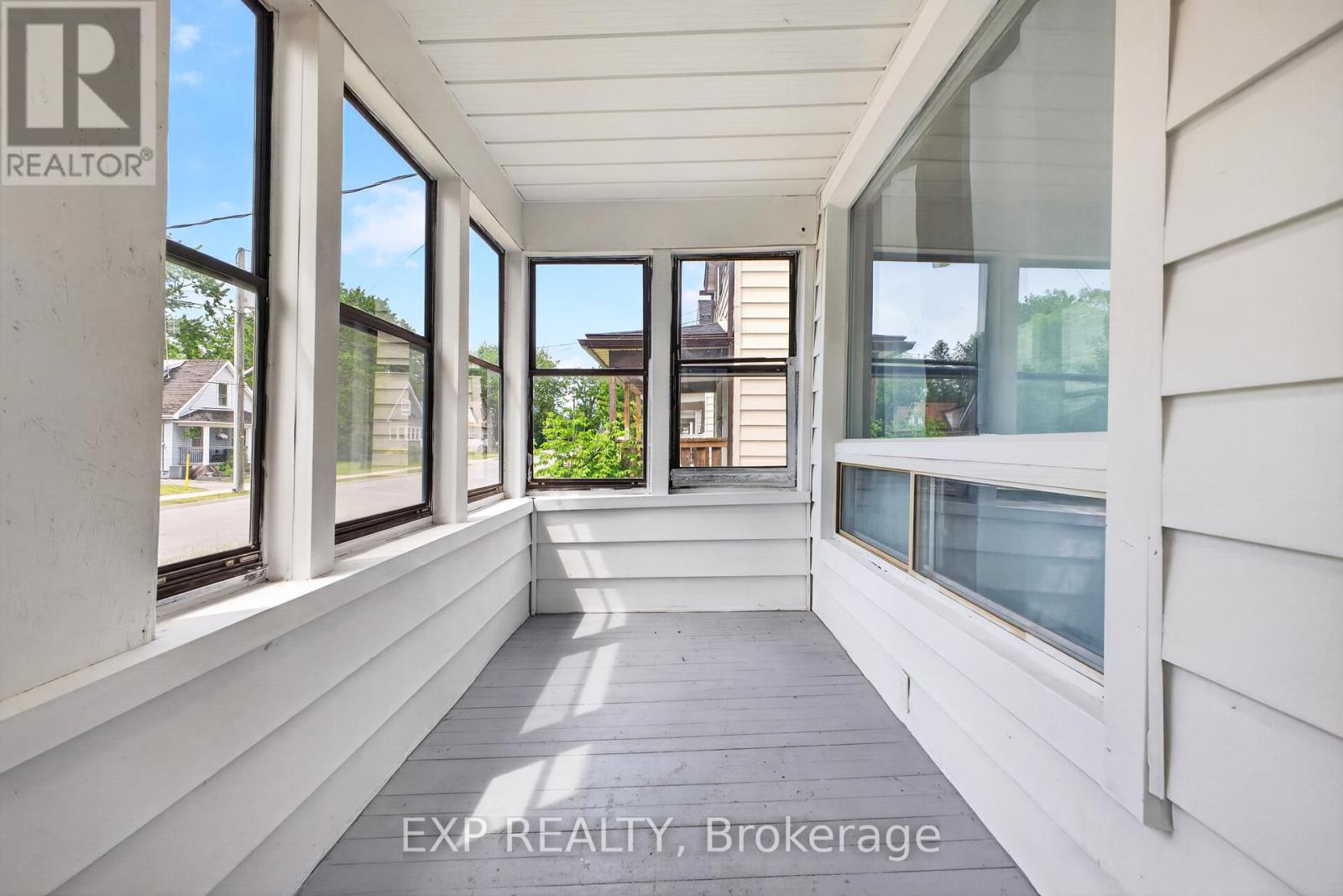 6564 LEVEL AVENUE - 3