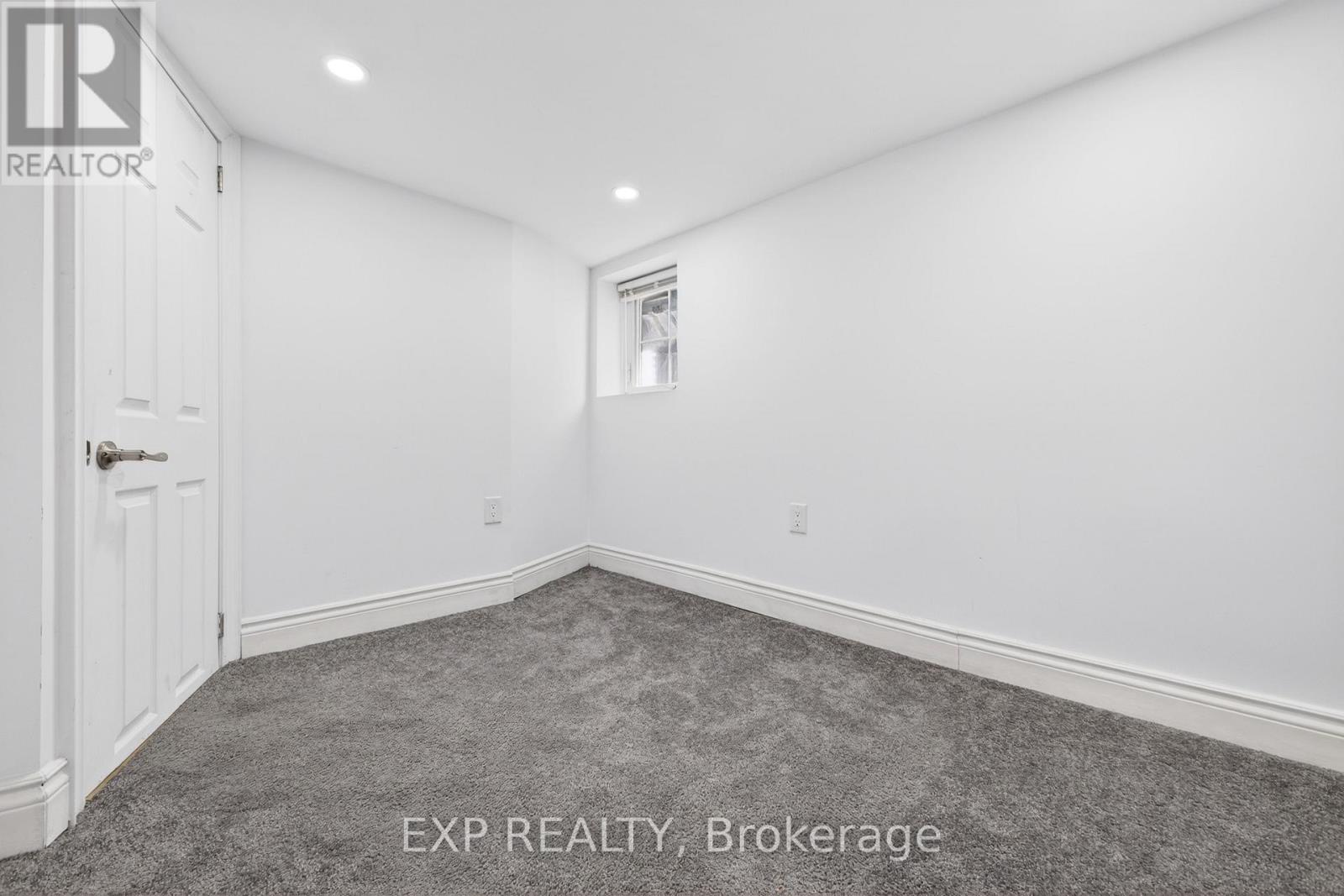 6564 LEVEL AVENUE - 37