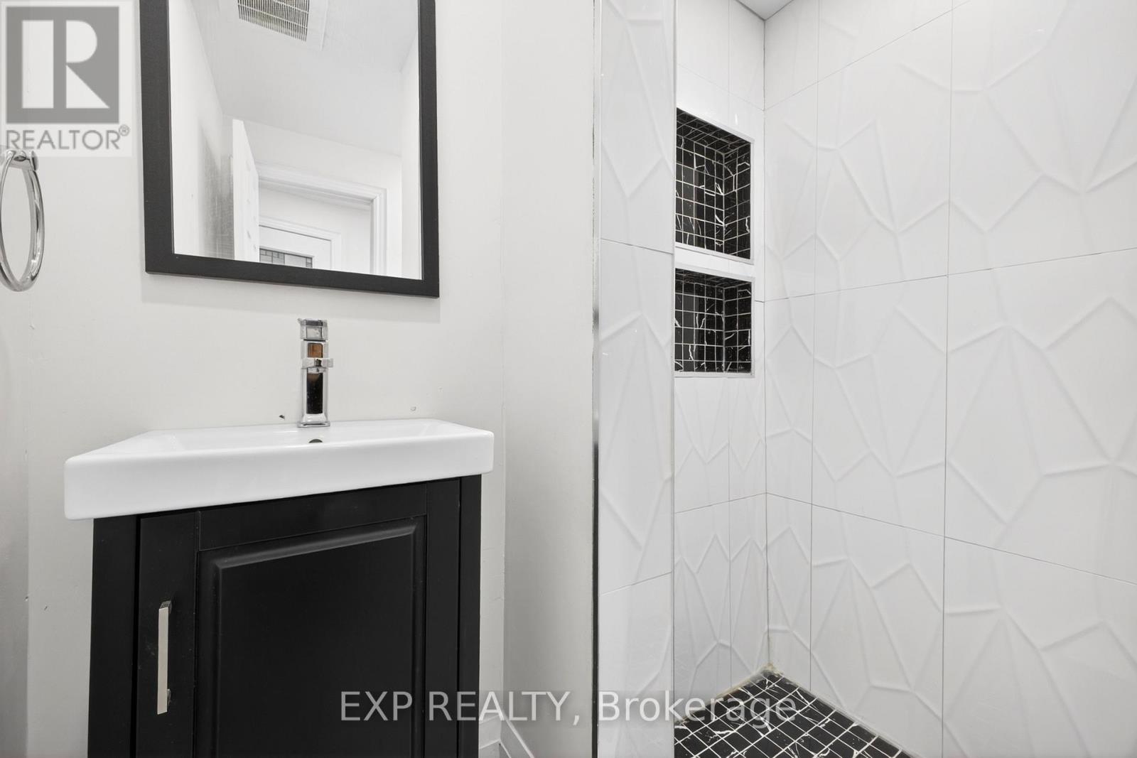6564 LEVEL AVENUE - 9