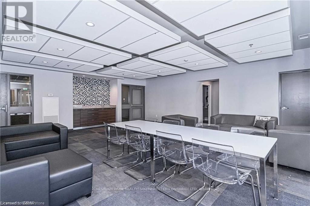 #1505 318 SPRUCE STREET - 34