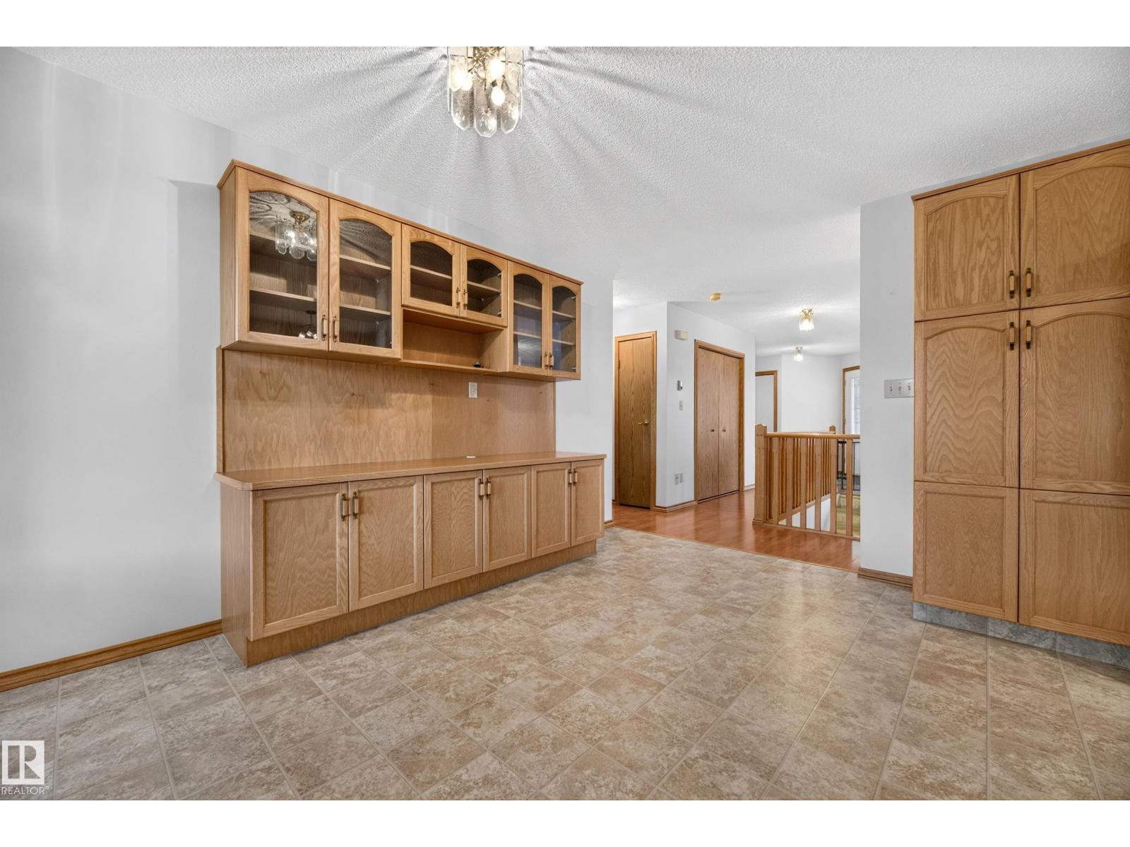 #117 51 Alton DR - 16