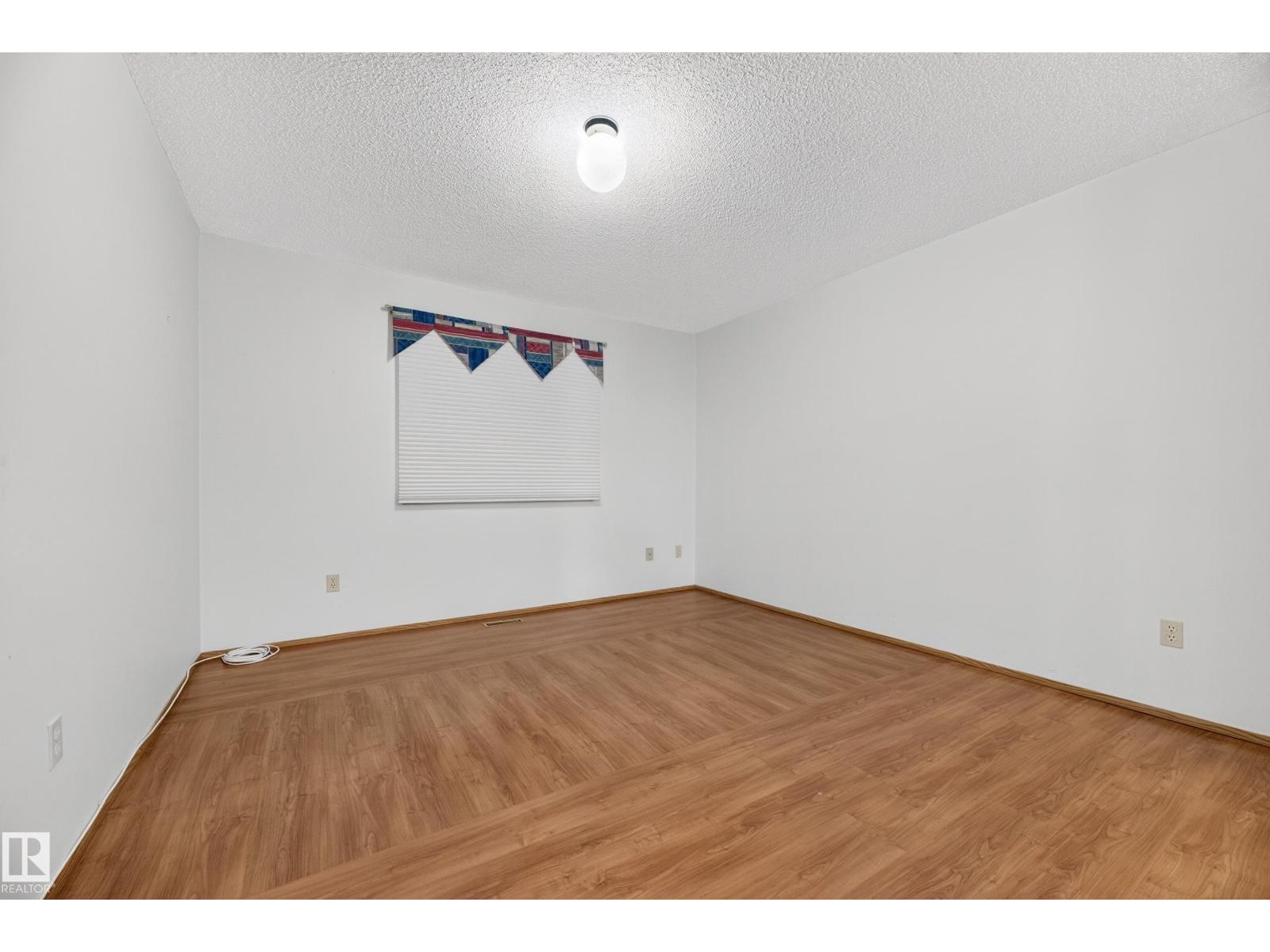 #117 51 Alton DR - 22