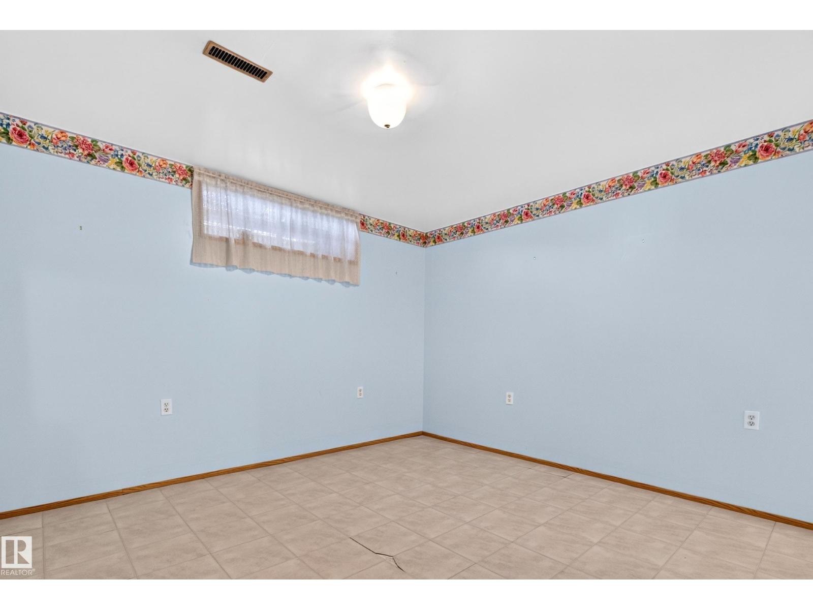 #117 51 Alton DR - 42