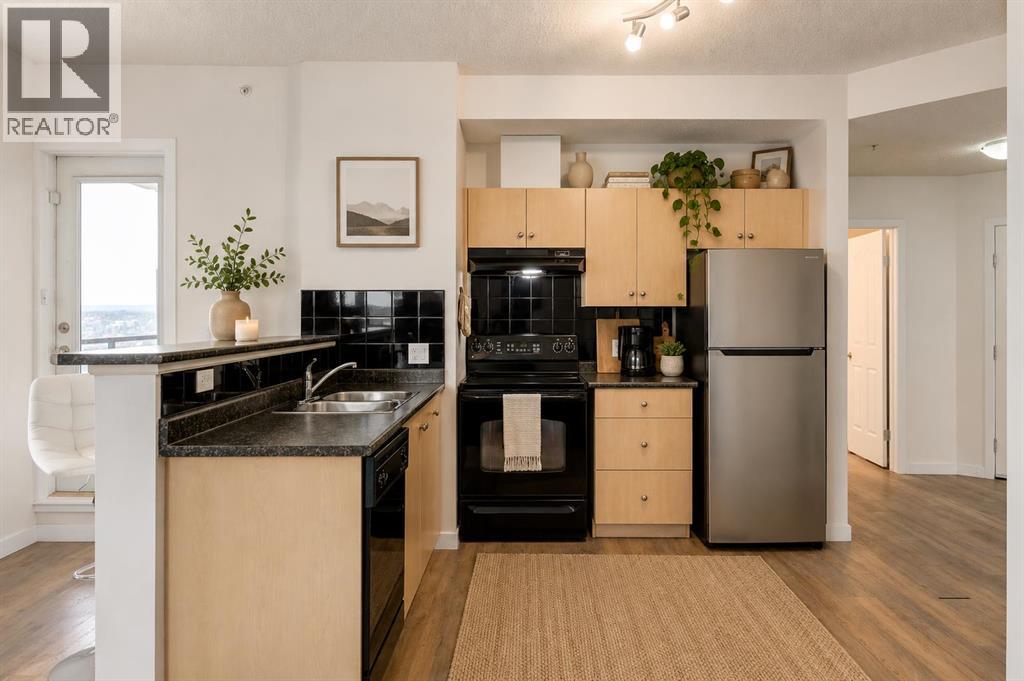 #1615 1053 10 Street SW - 6
