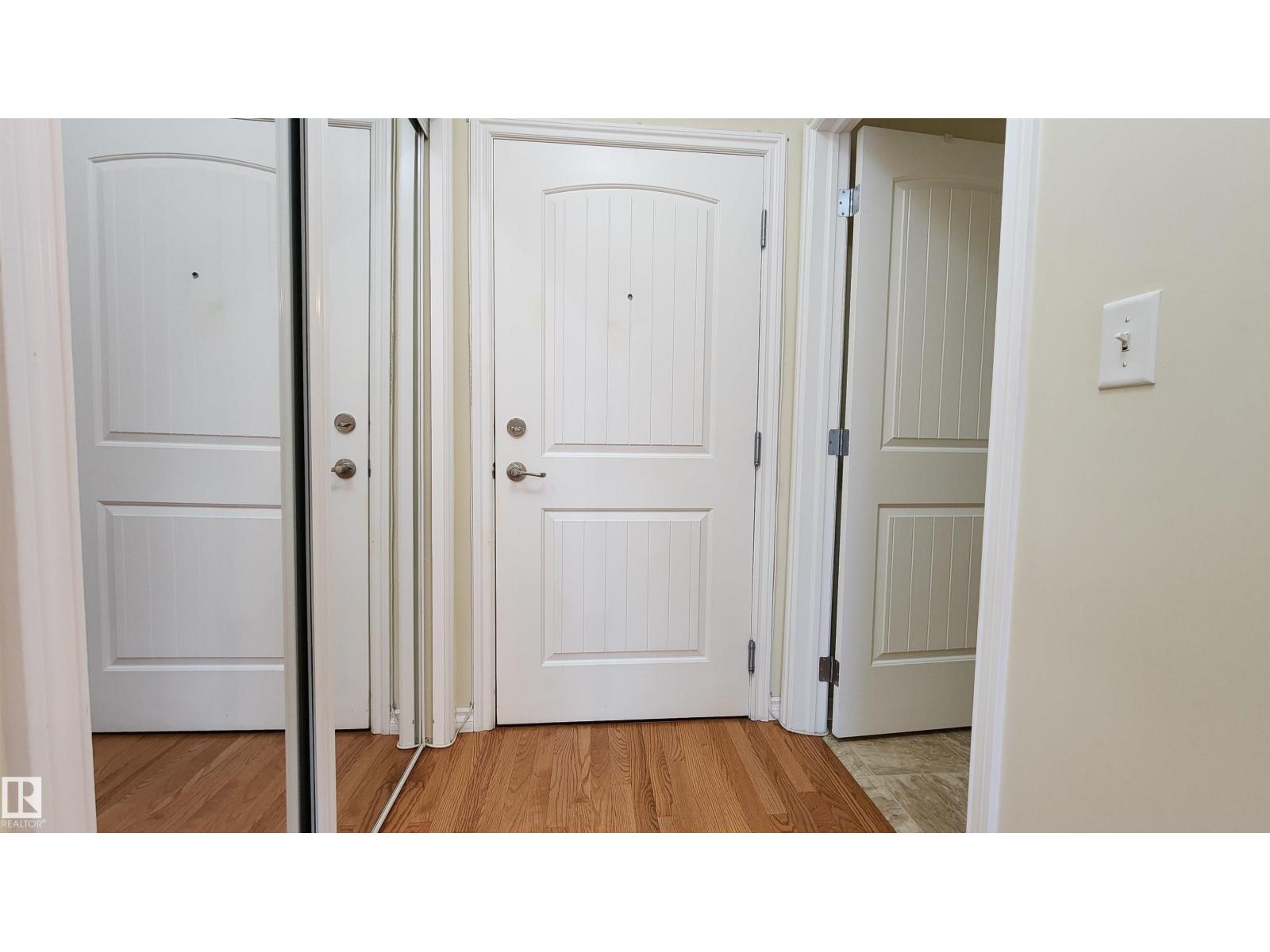 #314 8528 82 AV NW - 3