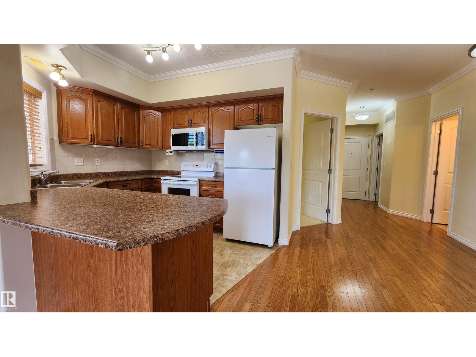 #314 8528 82 AV NW - Image 16