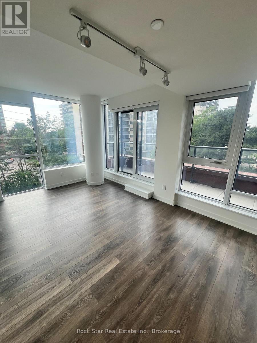 #209 28 ANN STREET - 10