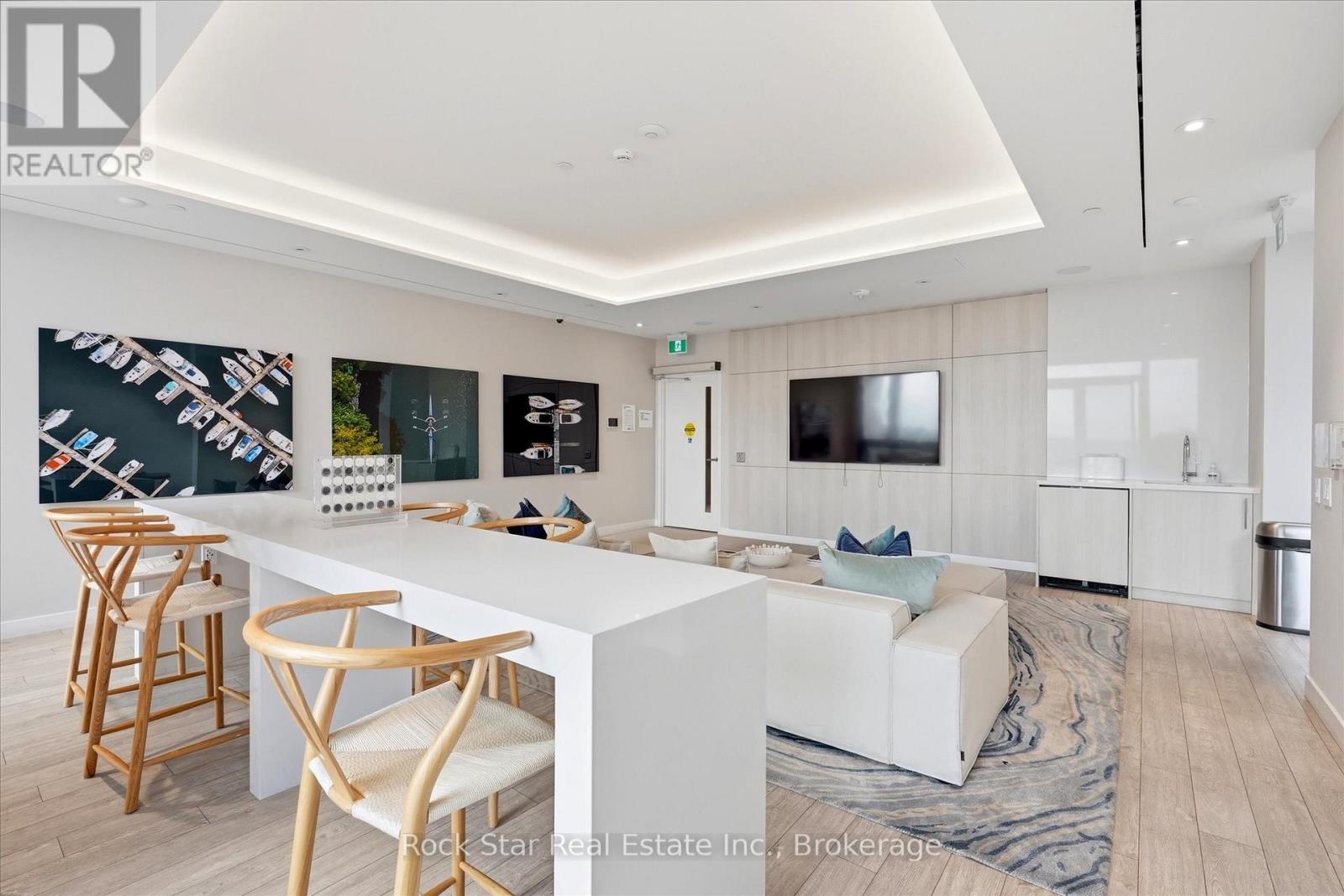 #209 28 ANN STREET - 21