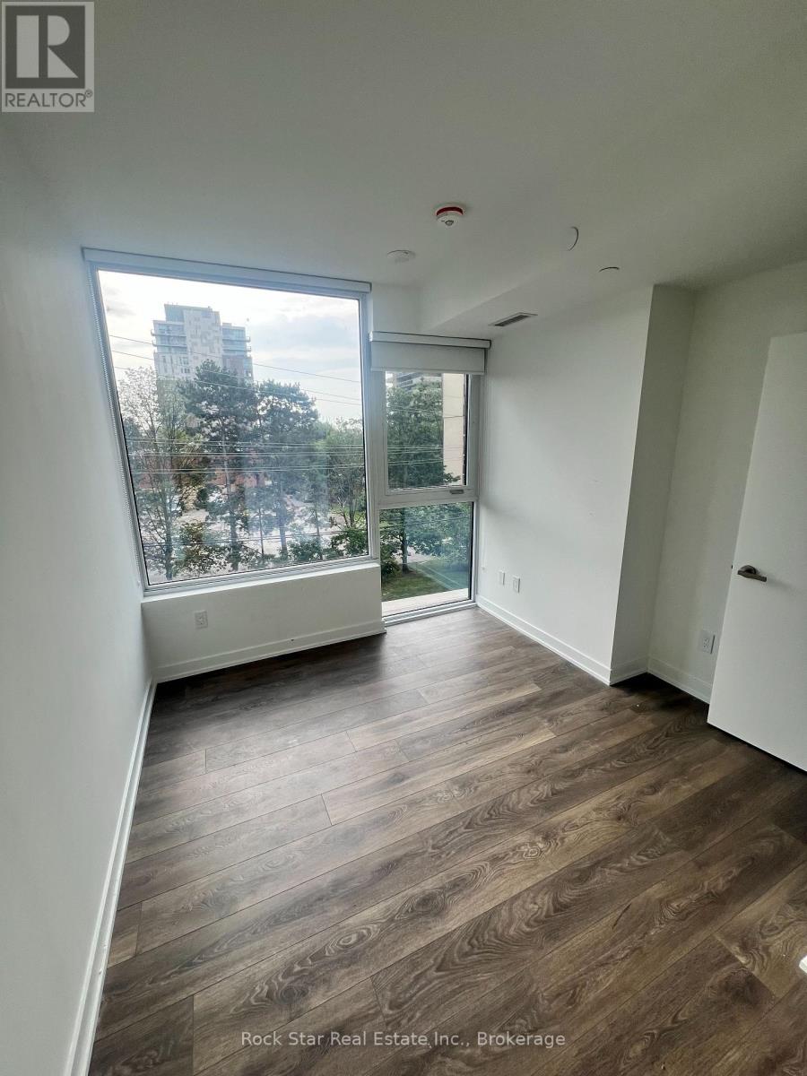 #209 28 ANN STREET - 15