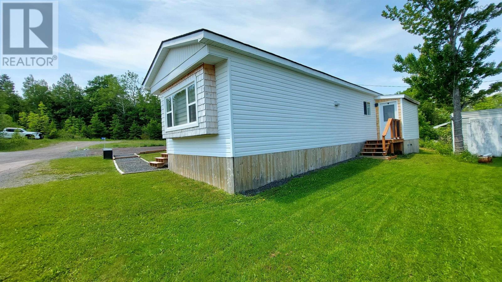 99 Sheridan Drive - 18