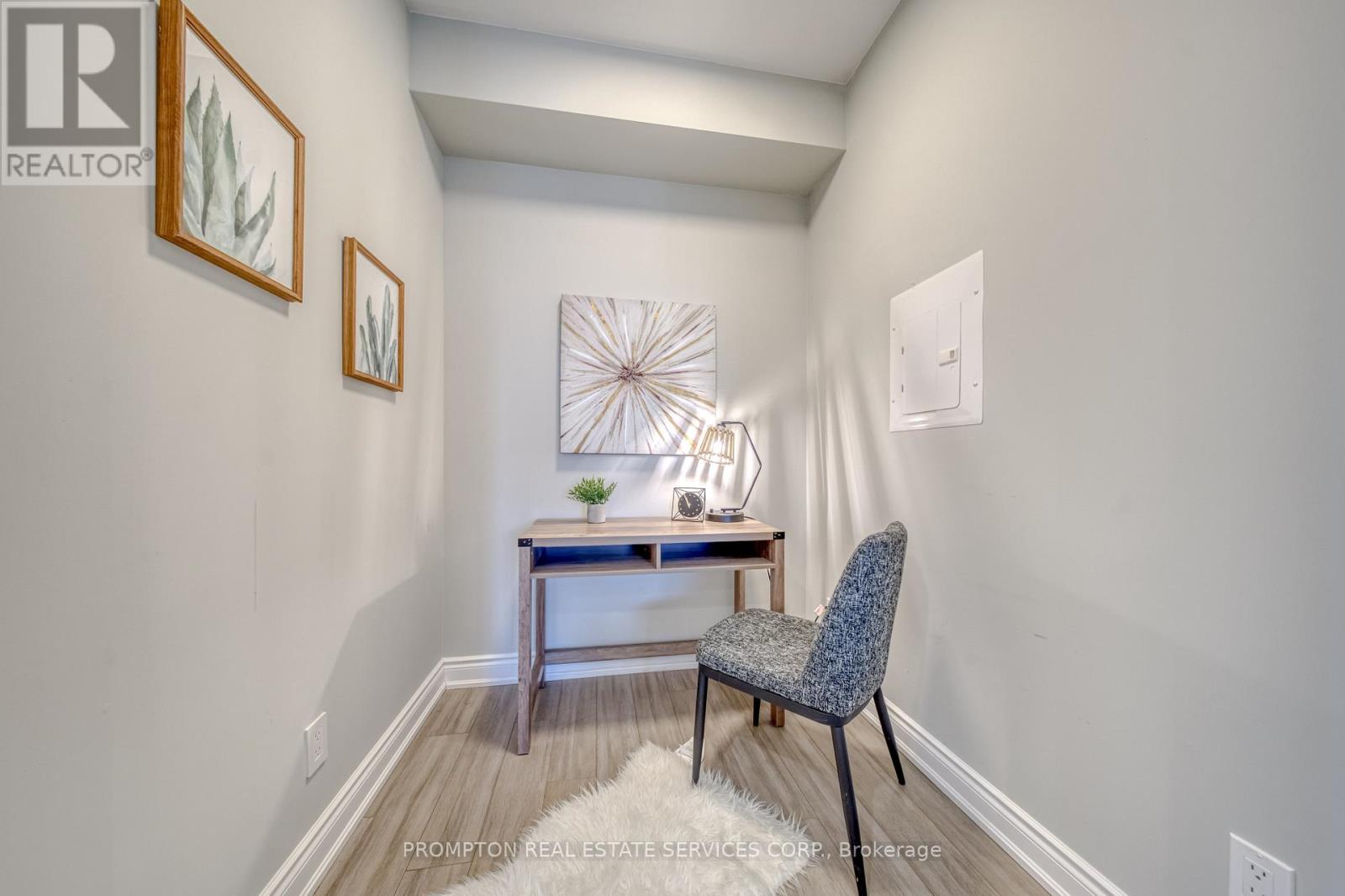 #1208 38 CEDARLAND DRIVE - 27