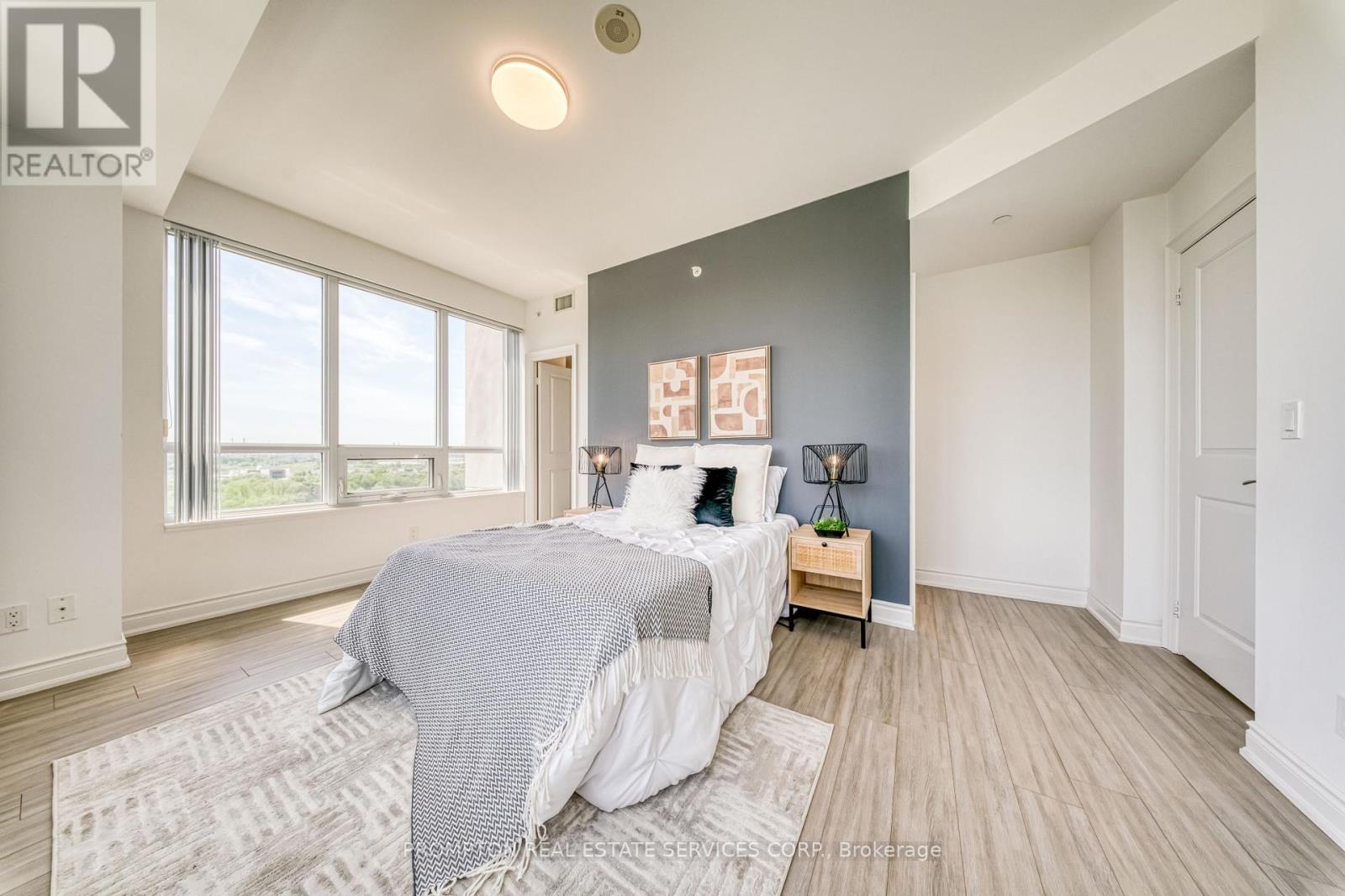 #1208 38 CEDARLAND DRIVE - 20