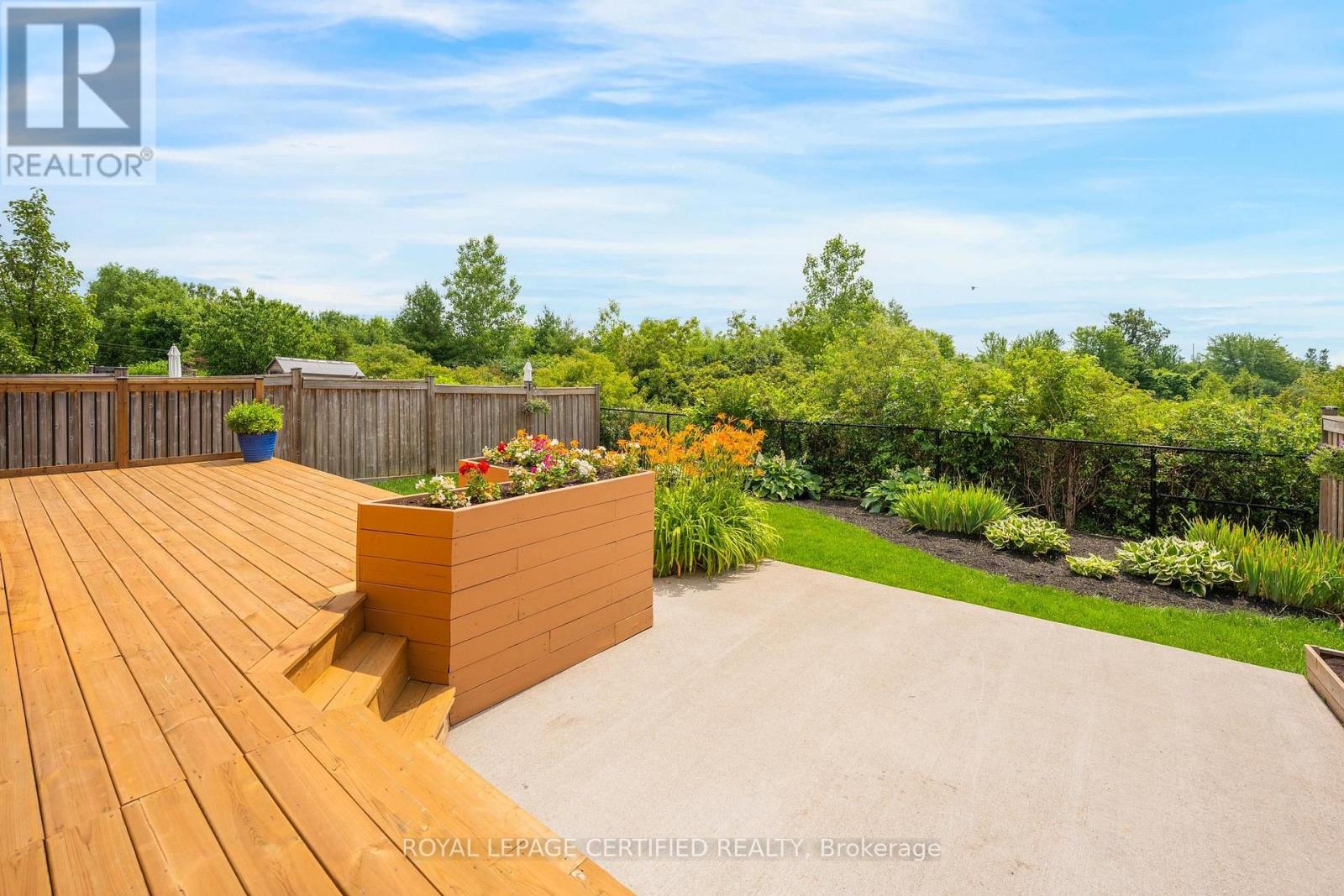 515 HINCHEY CRESCENT - 46