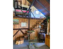 209 11 Highway, Fauquier Strickland, ON P0L1G0 Photo 6