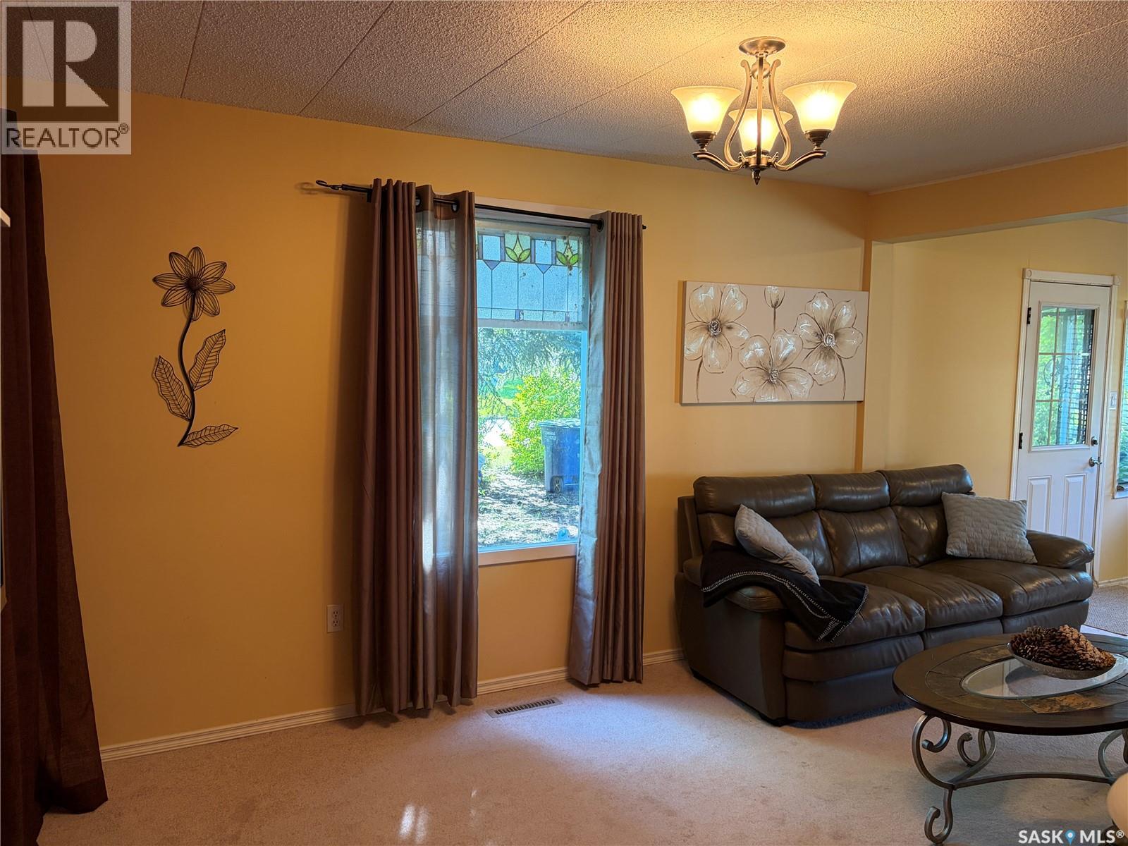 305 1st STREET NW - 16
